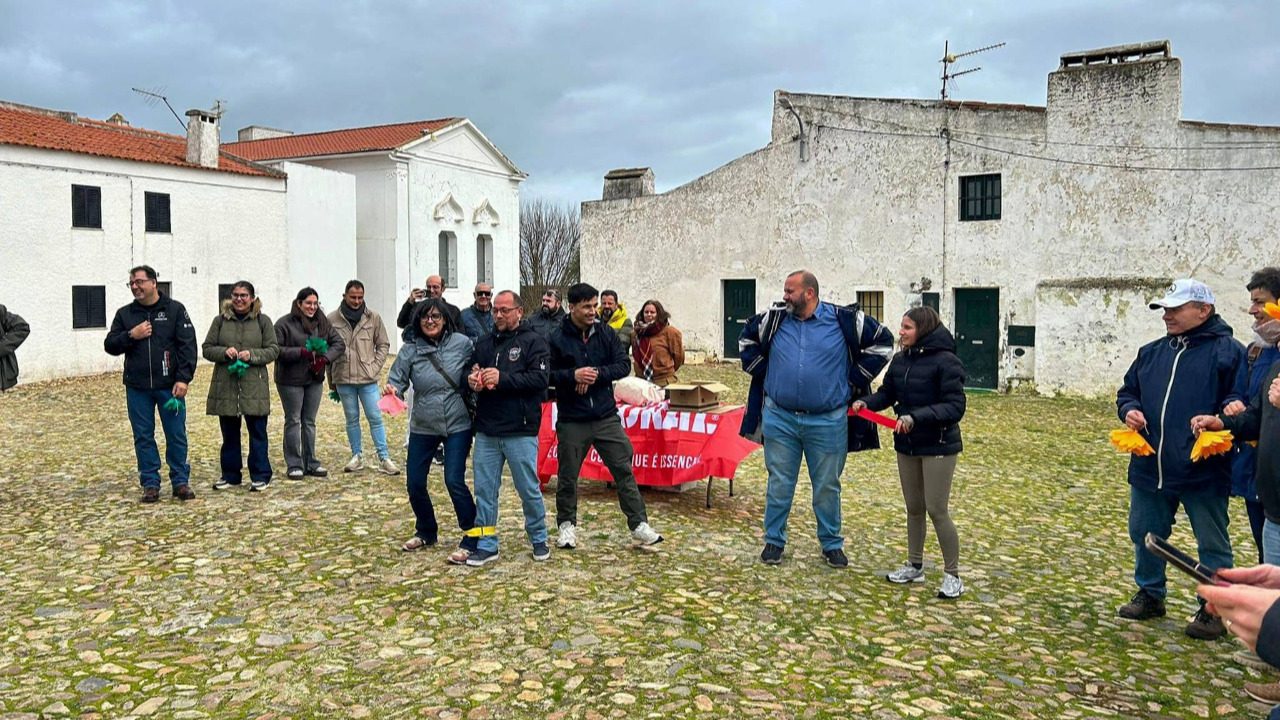 Visita da Asociación Club del Coche Clásico y Motos de Extremadura